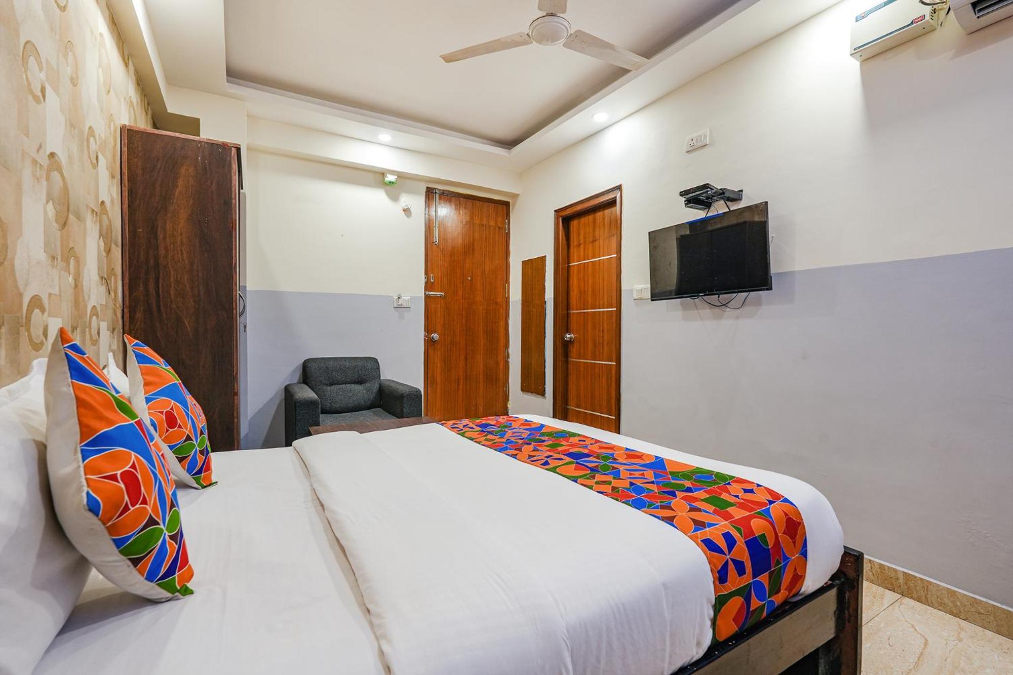 Fabexpress 24 Plus - Nr Sagar Hospital Bangalore Eksteriør bilde