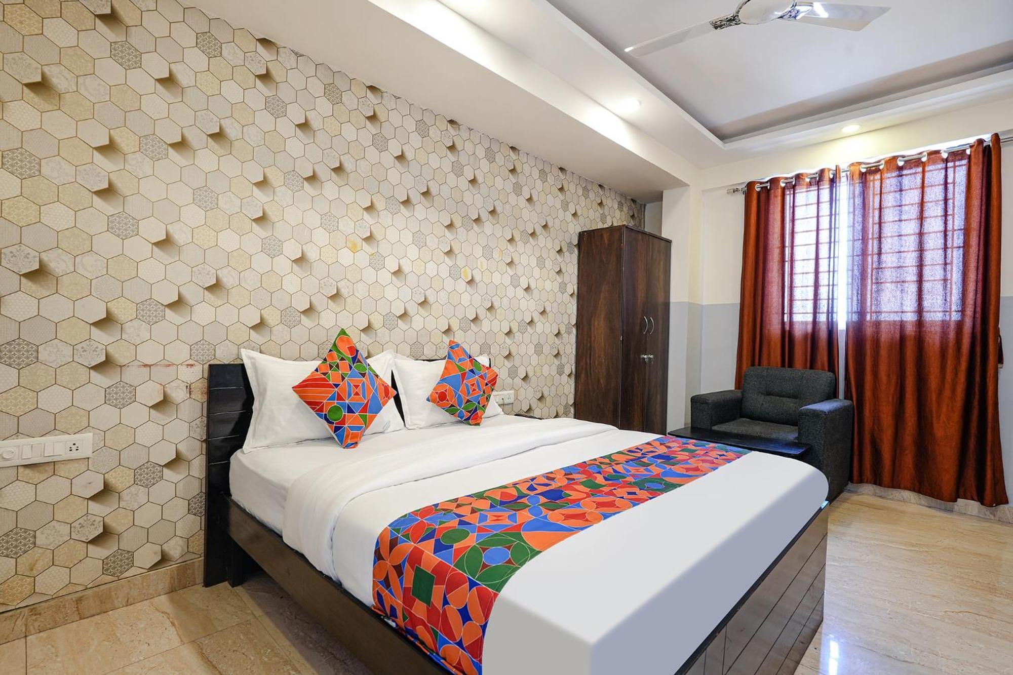 Fabexpress 24 Plus - Nr Sagar Hospital Bangalore Eksteriør bilde